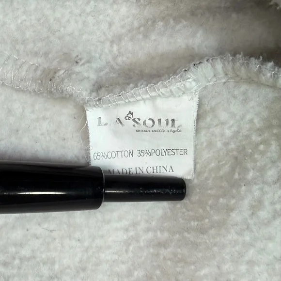 LA Soul Mushroom Print Sweatshirt.  Women’s Medium, Pullover, Crew Neck - Picture 9 of 11